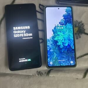 2 Samsung S20 FE 5G Smartphones Verizon locked